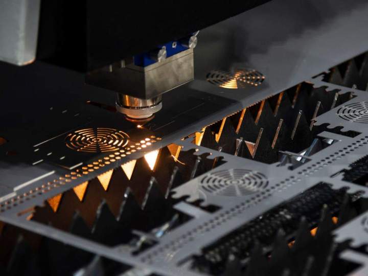 Mécanique de précision Corbonod